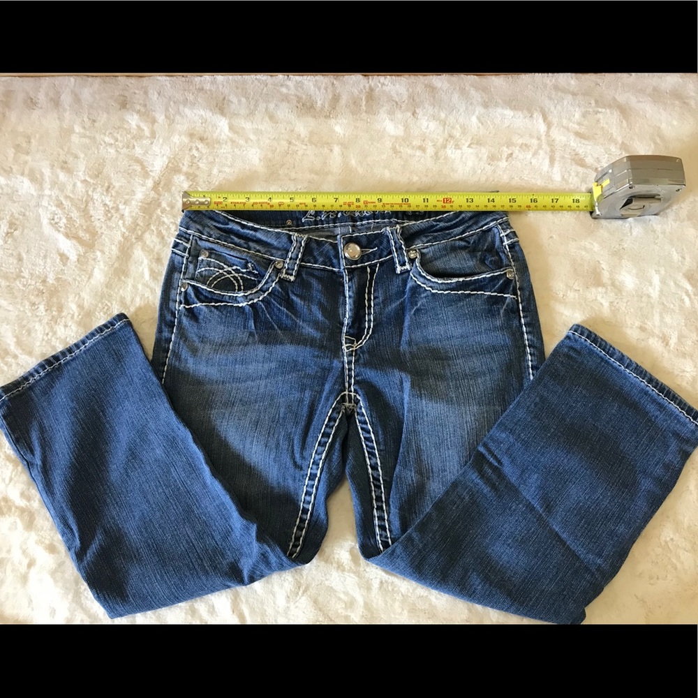 Capri Jean - Picture 2 of 2